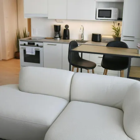 Lejlighed Modern For 2 Guests *