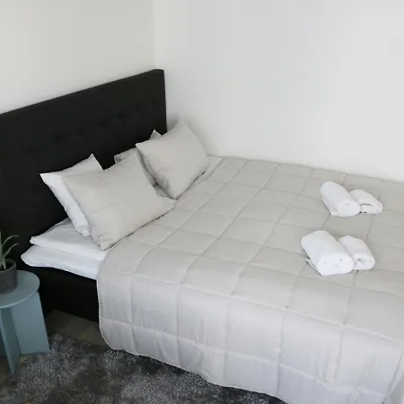 Modern For 2 Guests Apartamento *