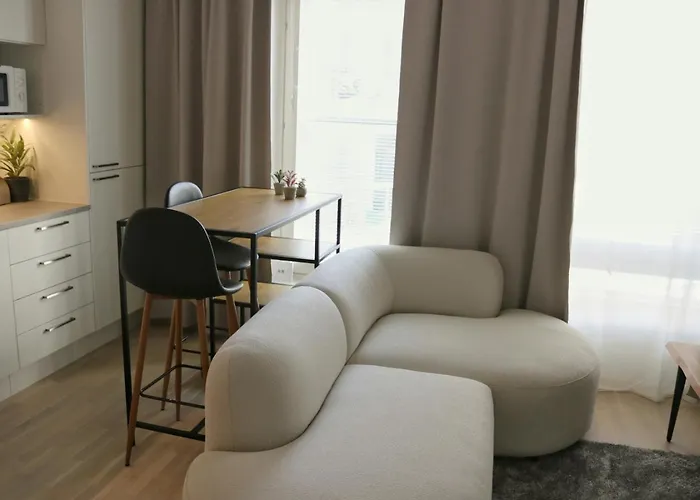 Modern For 2 Guests *